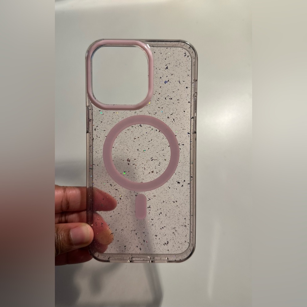 Pink & glittery iPhone 14 Pro Max case